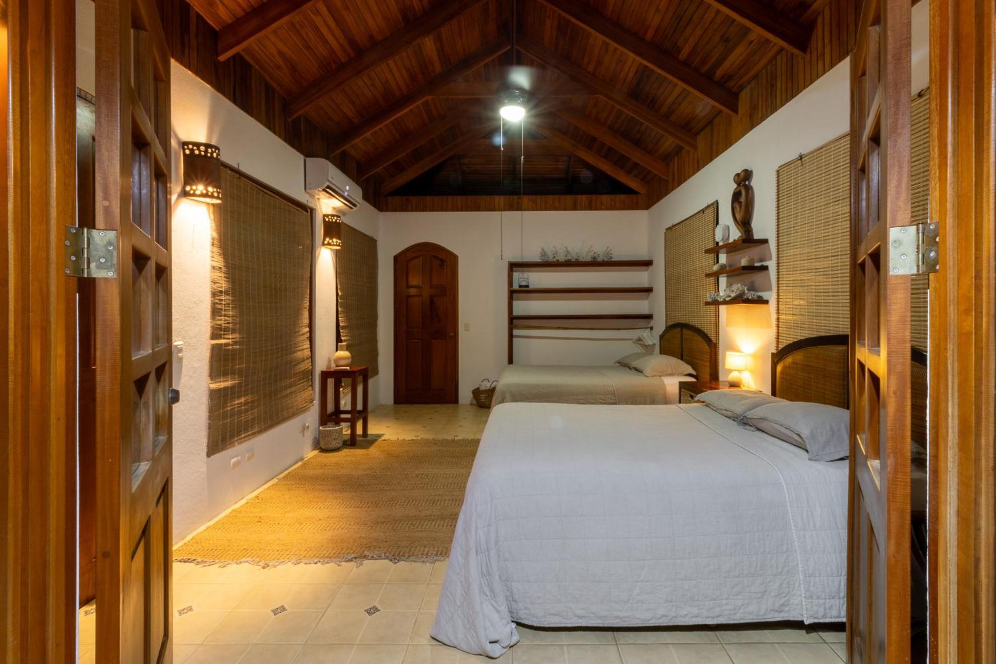 Blue Surf Sanctuary Hotel Playa Santa Teresa  Exterior foto